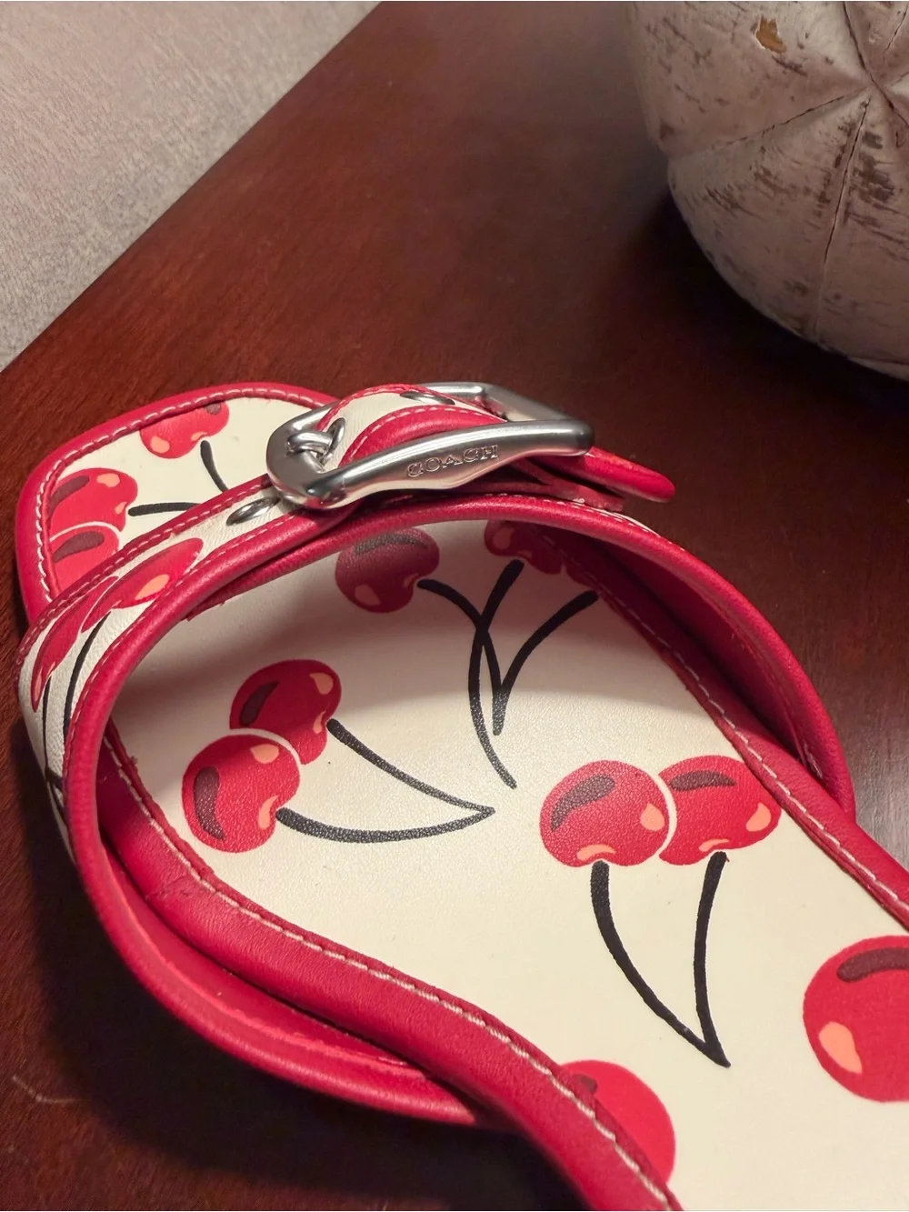 Coach Margot Cherry Print Leather Kitten Heel Sandal Size 9 - Picture 8 of 13